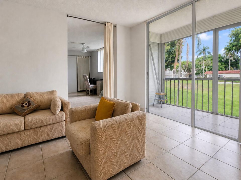 living-guest-patio3A