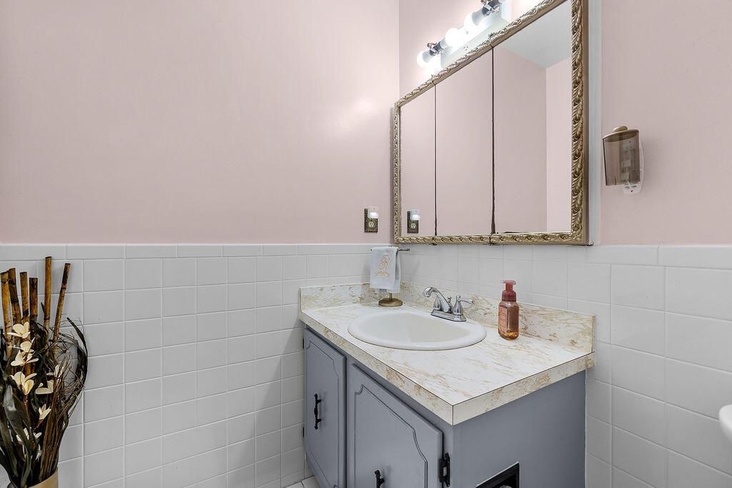 428A7851