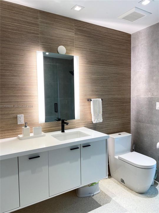 В аренду: $10,900 (4 спален, 3 ванн, 2284 Квадратных фут)
