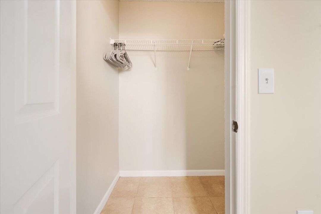 16-Master Closet