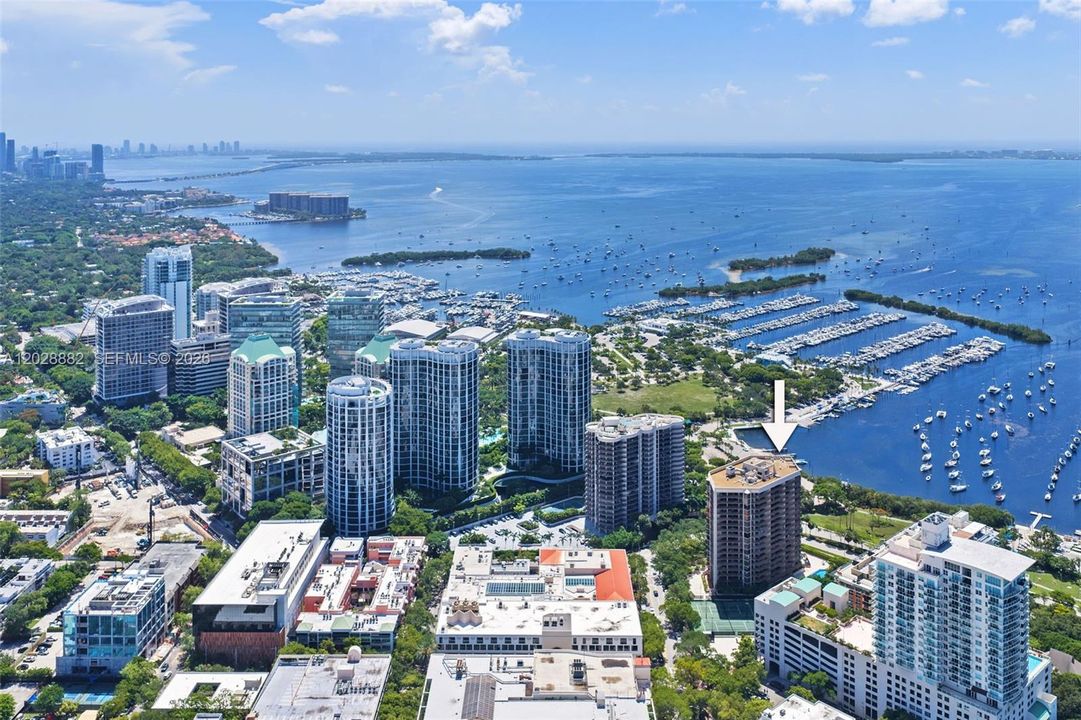 For Sale: $1,200,000 (2 beds, 2 baths, 1172 Square Feet)