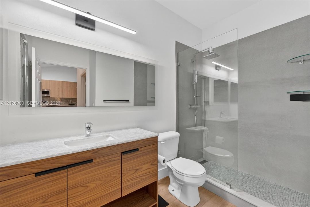 For Sale: $469,000 (2 beds, 2 baths, 1320 Square Feet)