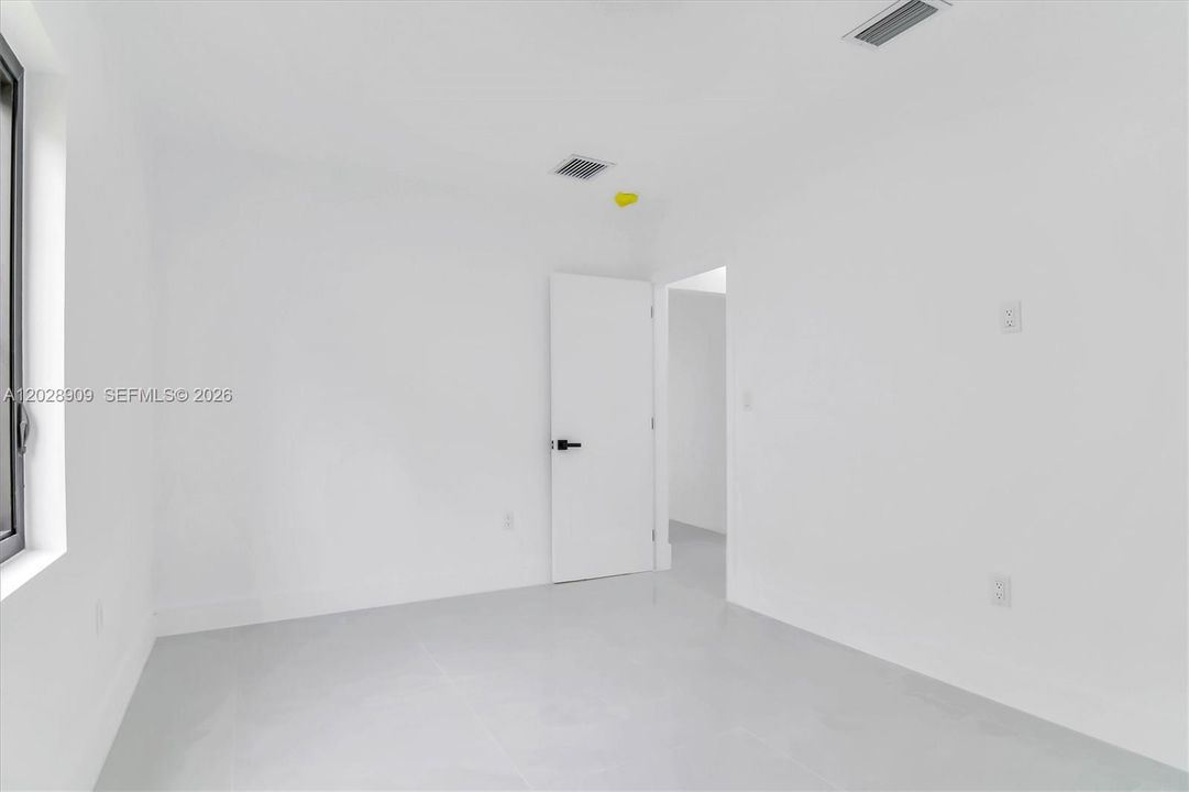 For Sale: $699,000 (4 beds, 3 baths, 1244 Square Feet)