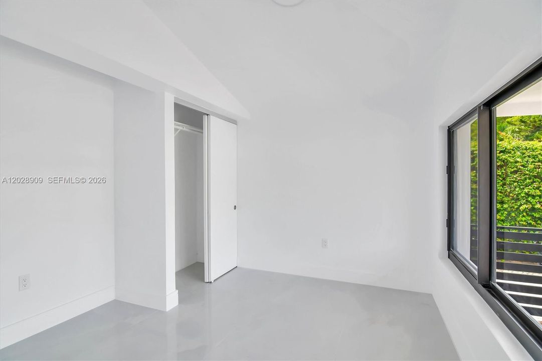 For Sale: $699,000 (4 beds, 3 baths, 1244 Square Feet)