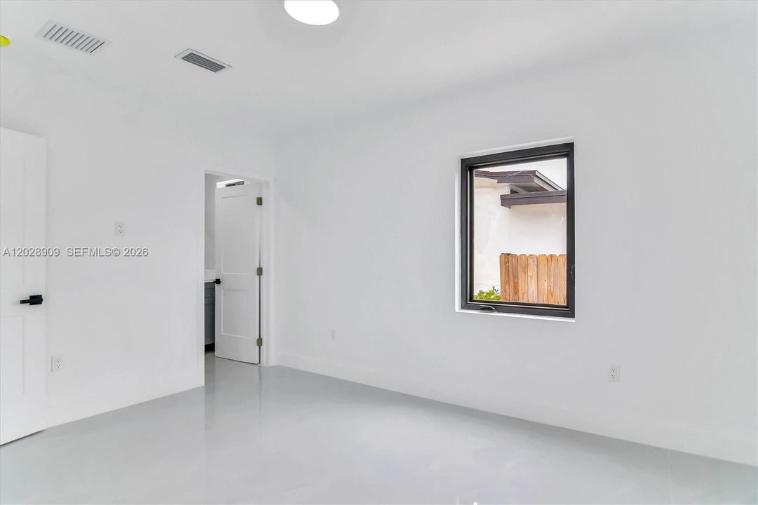 For Sale: $699,000 (4 beds, 3 baths, 1244 Square Feet)