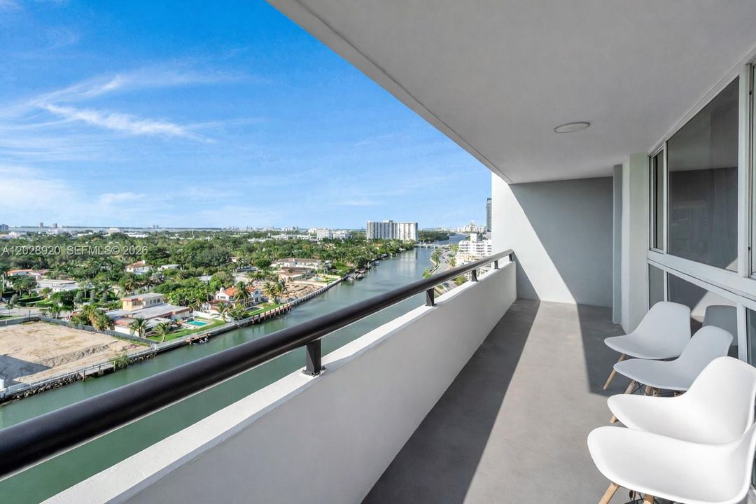 Activo con contrato: $560,000 (2 camas, 2 baños, 1085 Pies cuadrados)