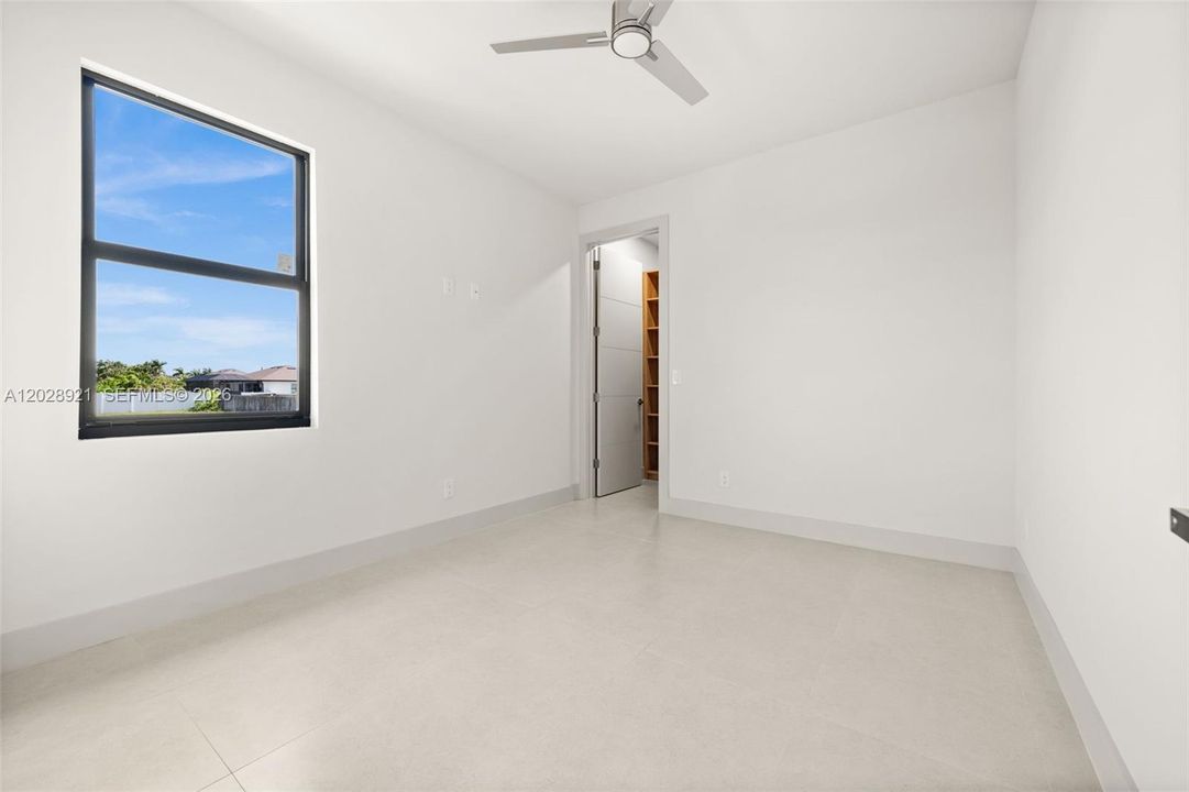 En Venta: $529,690 (4 camas, 3 baños, 0 Pies cuadrados)