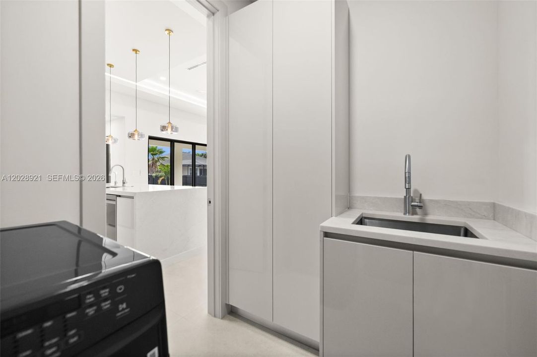 En Venta: $529,690 (4 camas, 3 baños, 0 Pies cuadrados)