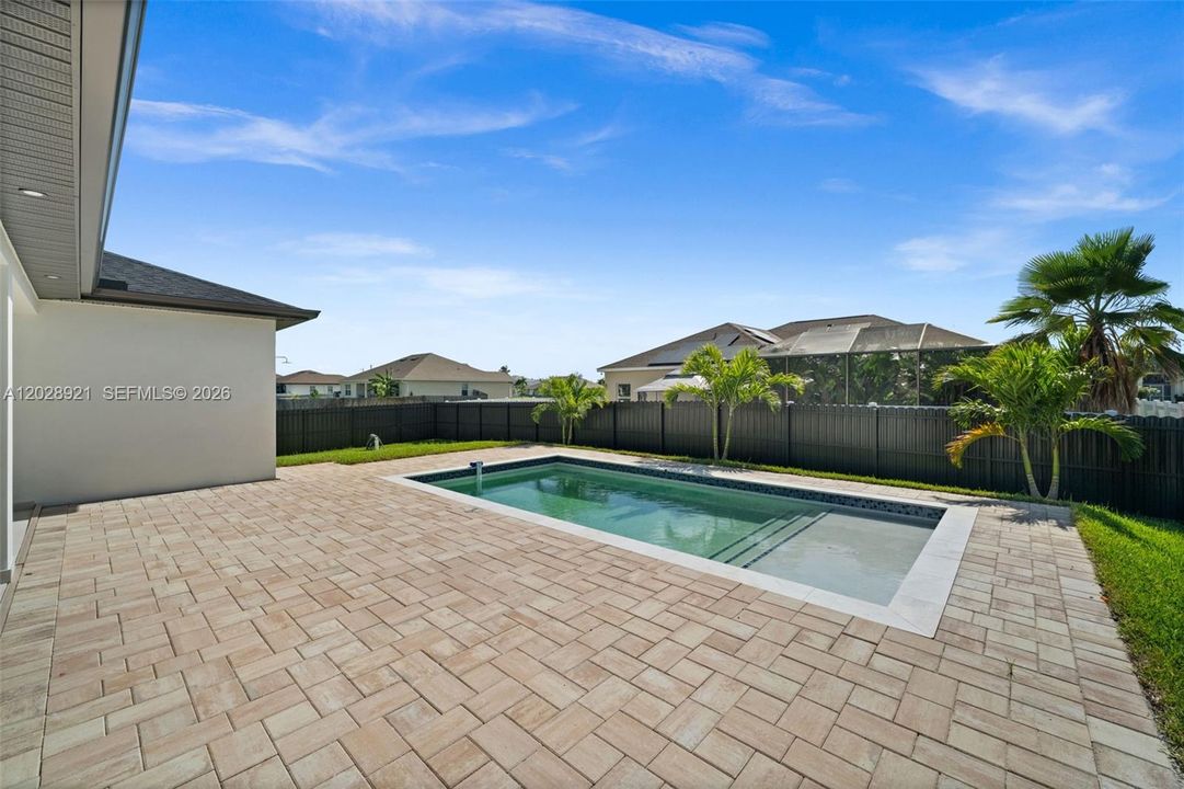 En Venta: $529,690 (4 camas, 3 baños, 0 Pies cuadrados)