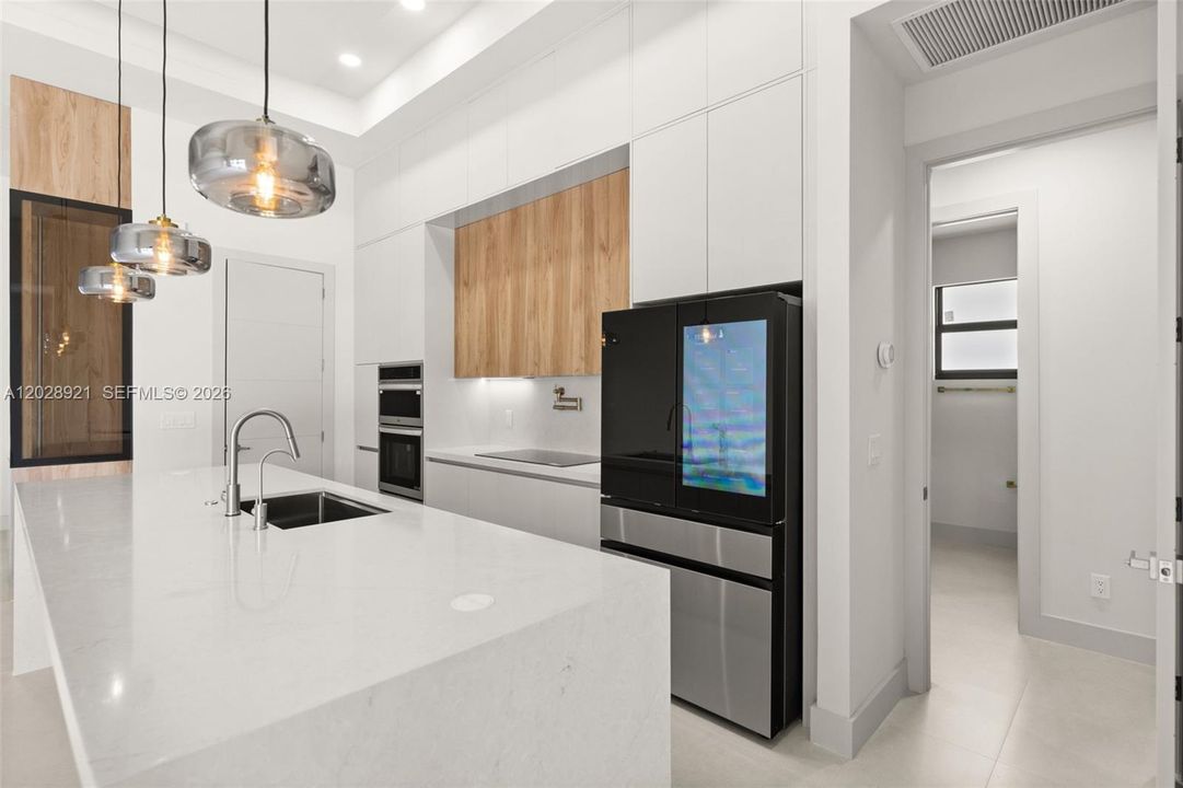 En Venta: $529,690 (4 camas, 3 baños, 0 Pies cuadrados)