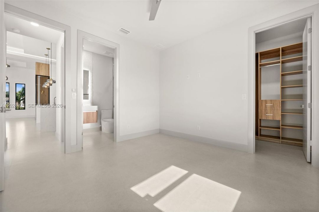 En Venta: $529,690 (4 camas, 3 baños, 0 Pies cuadrados)
