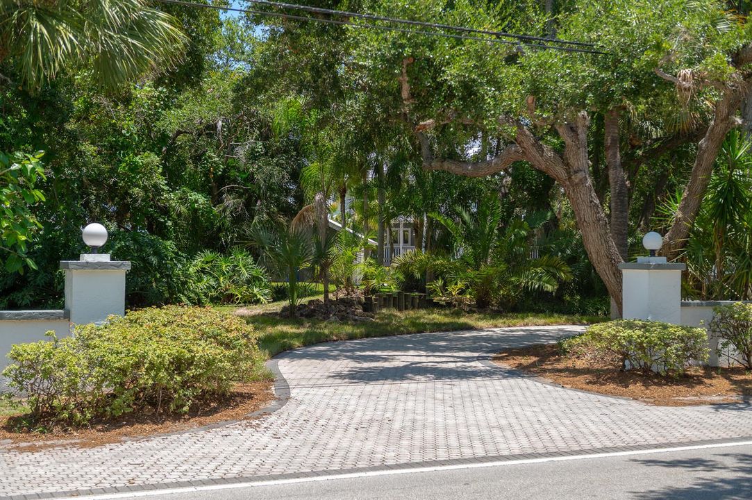 114 N Sewall's Point Rd, Sewall's Point,
