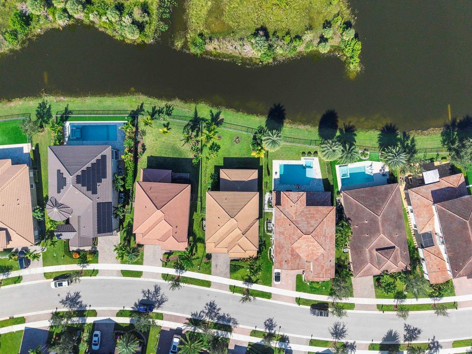 11425 East Watercrest Cir_009