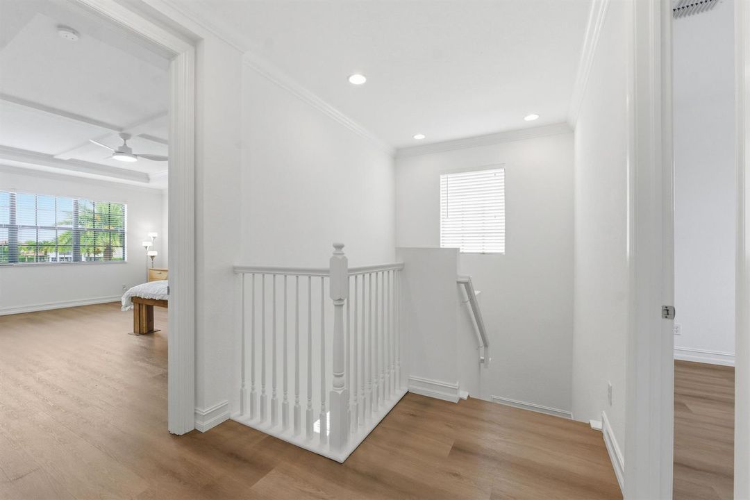 11425 Watercrest Cir E _011