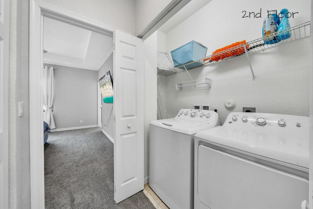 Laundry Closet (2)