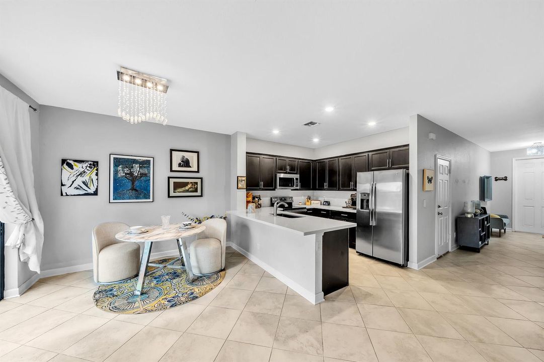 Dining/Kitchen Area