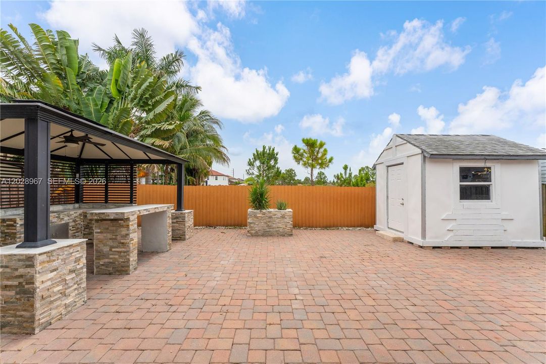 En Venta: $545,000 (3 camas, 2 baños, 1542 Pies cuadrados)