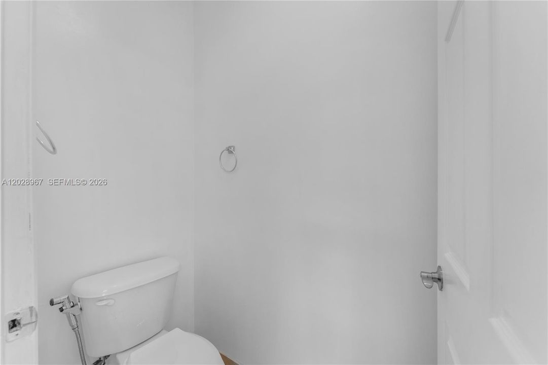 En Venta: $545,000 (3 camas, 2 baños, 1542 Pies cuadrados)