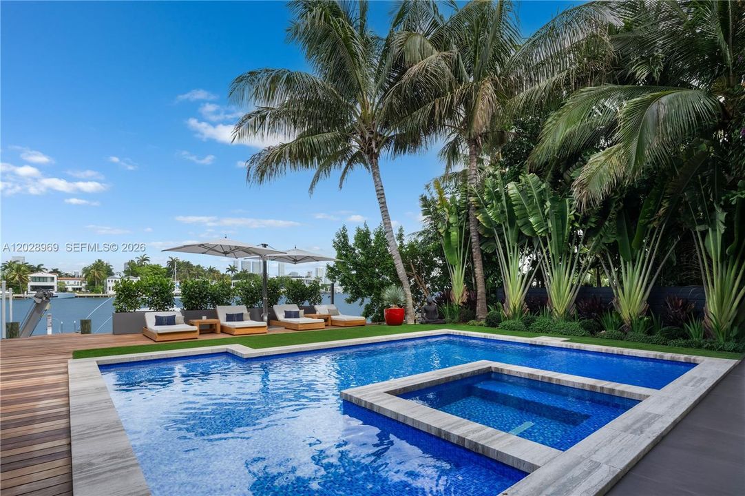 For Sale: $24,500,000 (4 beds, 4 baths, 5501 Square Feet)
