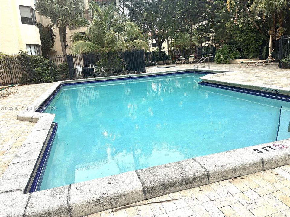En Venta: $219,000 (2 camas, 2 baños, 970 Pies cuadrados)