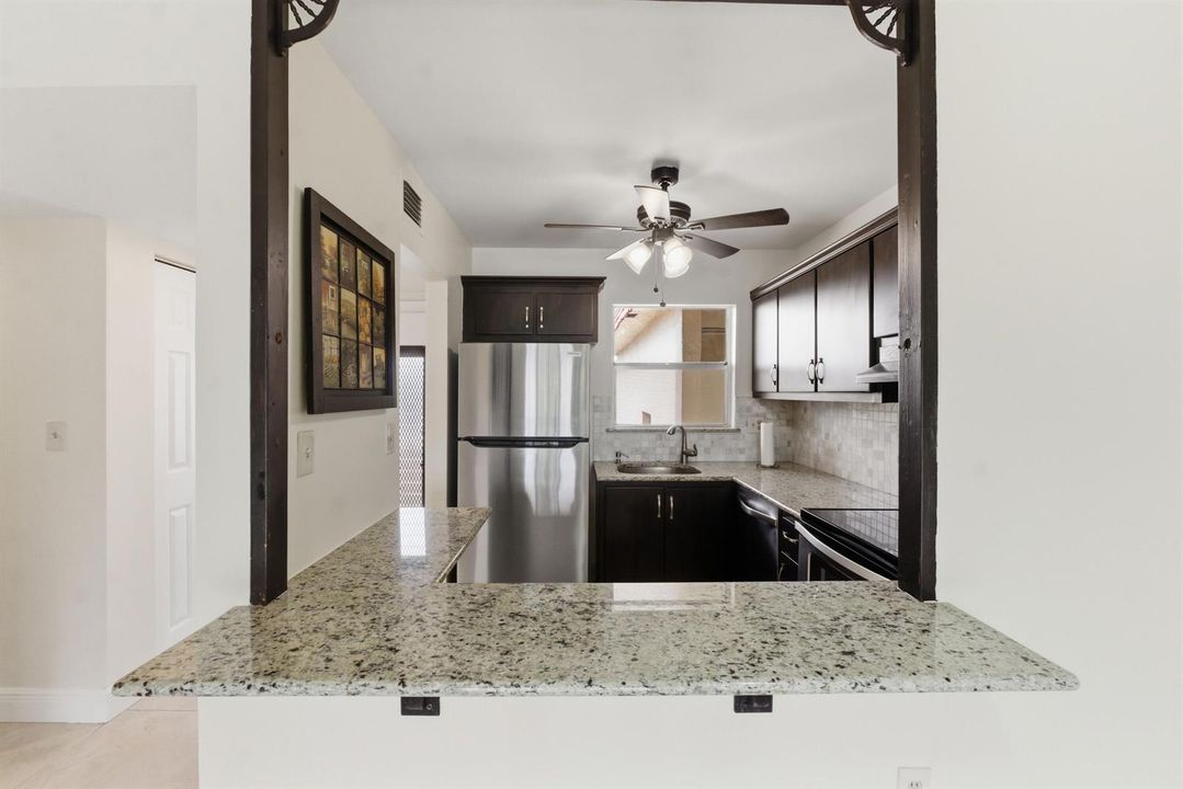 2651 Sunrise Lakes Dr E 308_007