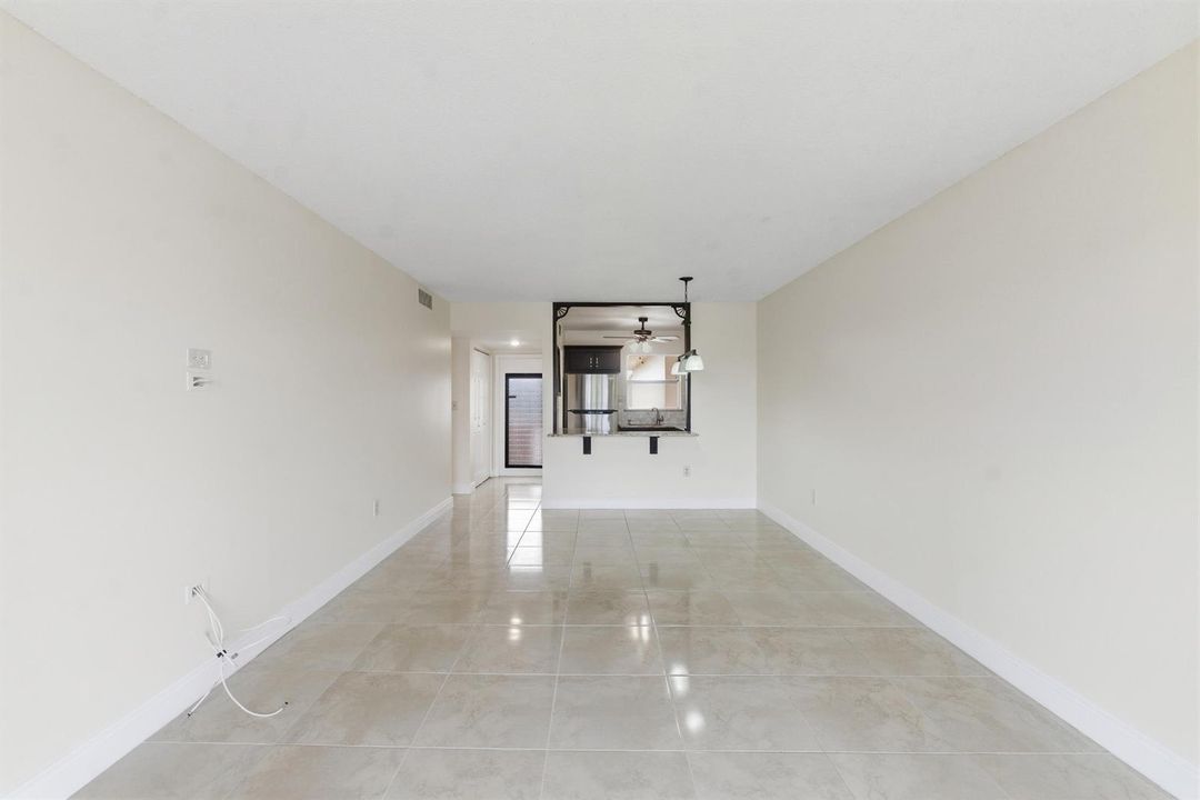 2651 Sunrise Lakes Dr E 308_006