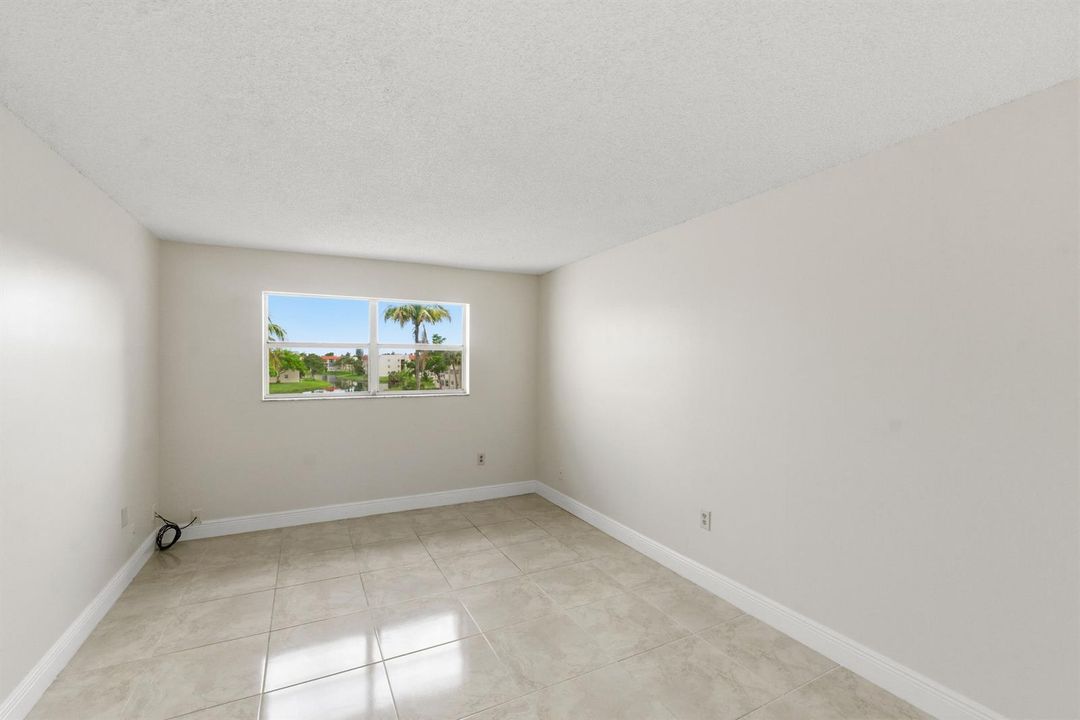 2651 Sunrise Lakes Dr E 308_002