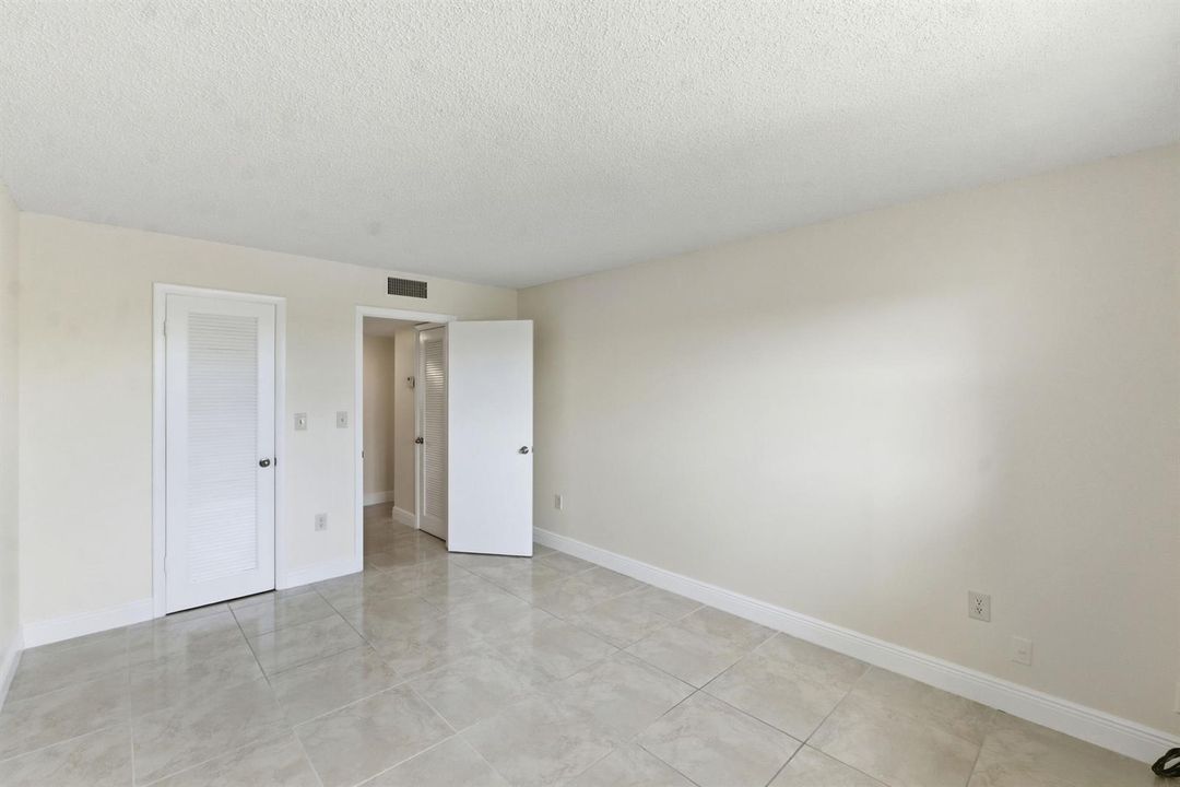 2651 Sunrise Lakes Dr E 308_003