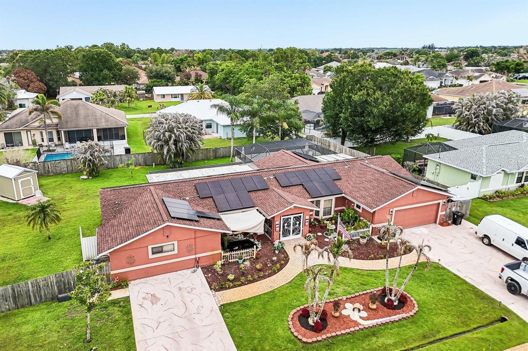 14-web-or-mls-SW Mercer St-S3105-052