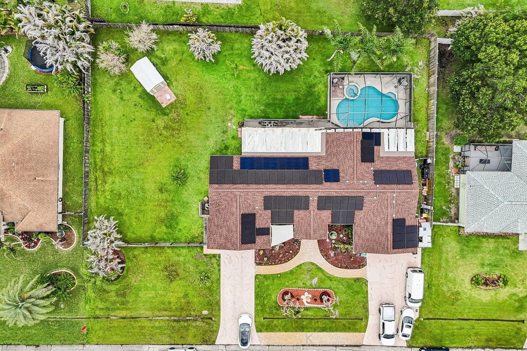 13-web-or-mls-SW Mercer St-S3105-051