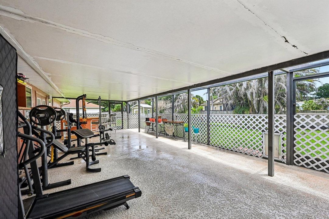 3-web-or-mls-SW Mercer St-S3105-041