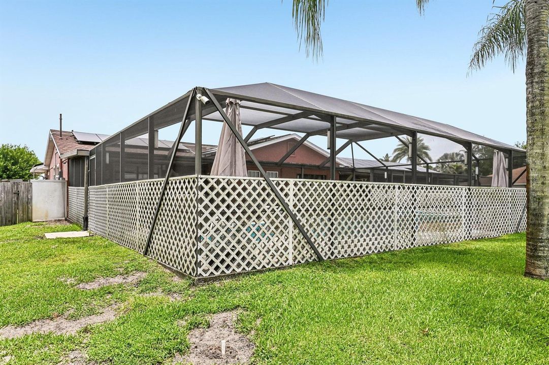 6-web-or-mls-SW Mercer St-S3105-044