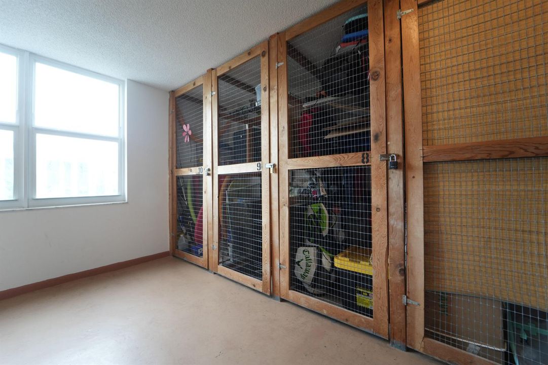Unit Storage