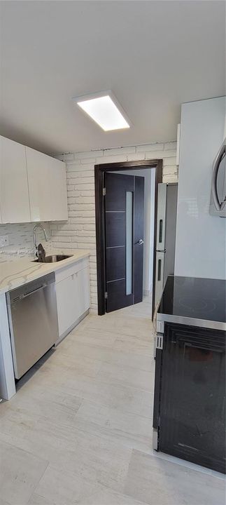 На продажу: $1,475,000 (0 спален, 0 ванн, 0 Квадратных фут)
