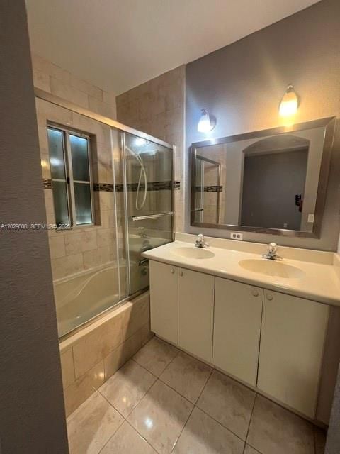 En Renta: $3,250 (3 camas, 3 baños, 1462 Pies cuadrados)