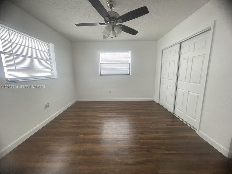 Recently Rented: $1,650 (1 beds, 1 baths, 580 Square Feet)