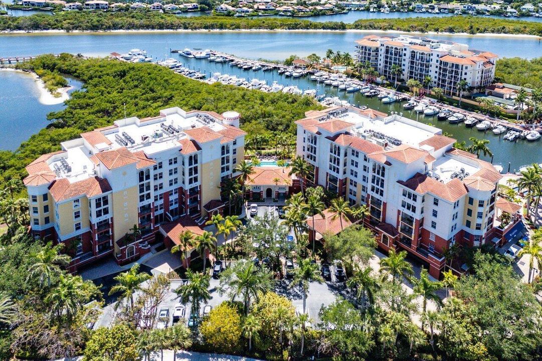 039-500SouthUSHighway1-202-Jupiter-FL-33