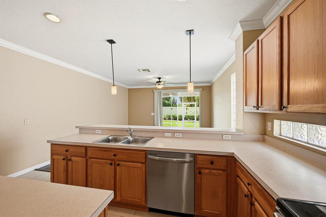 12_ra1_9186