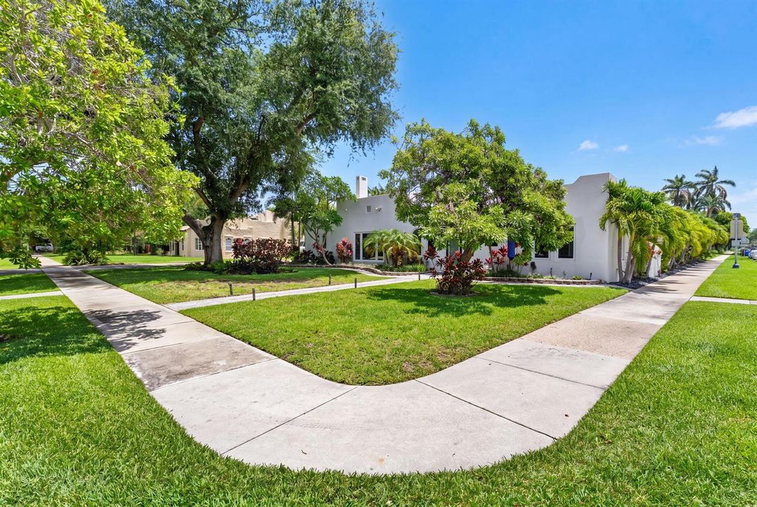 5-web-or-mls-Exterior_DSC03753_hf4k