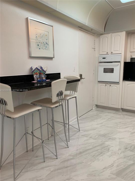 En Venta: $529,000 (2 camas, 2 baños, 1176 Pies cuadrados)
