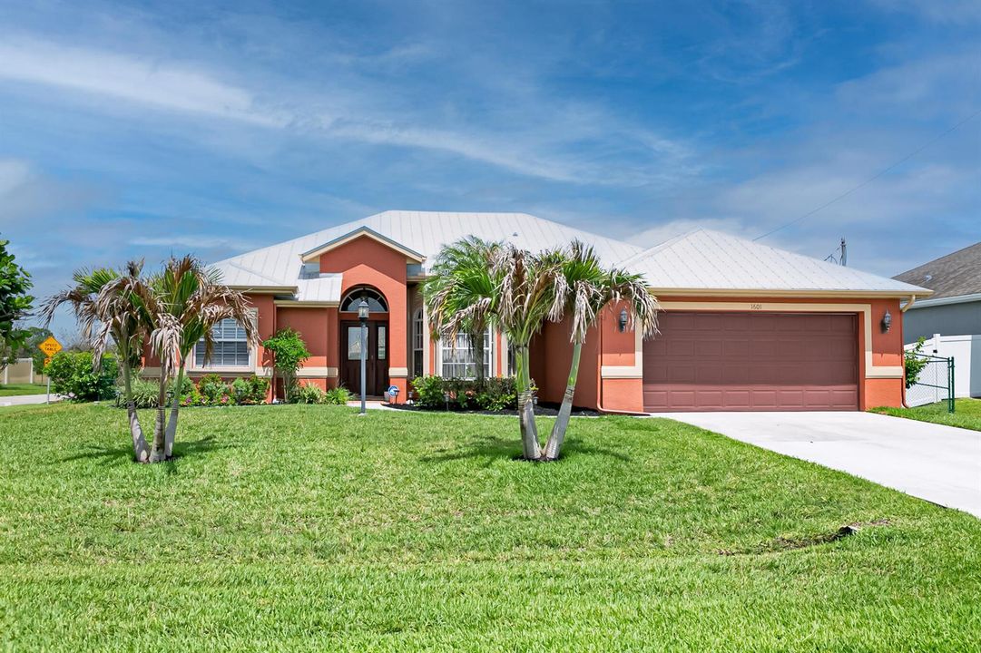 1601 SW Realty ST