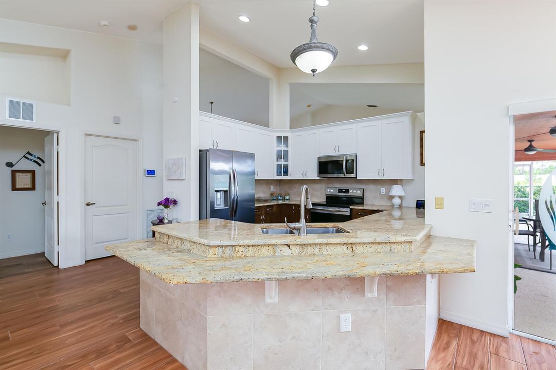 1601 SW Realty ST