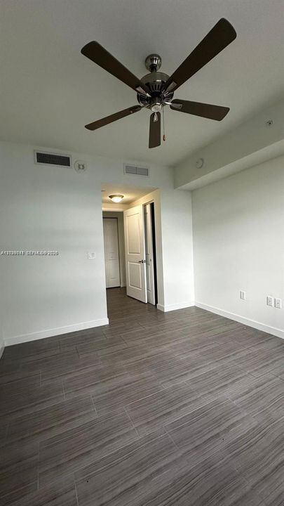 For Rent: $2,650 (1 beds, 1 baths, 672 Square Feet)
