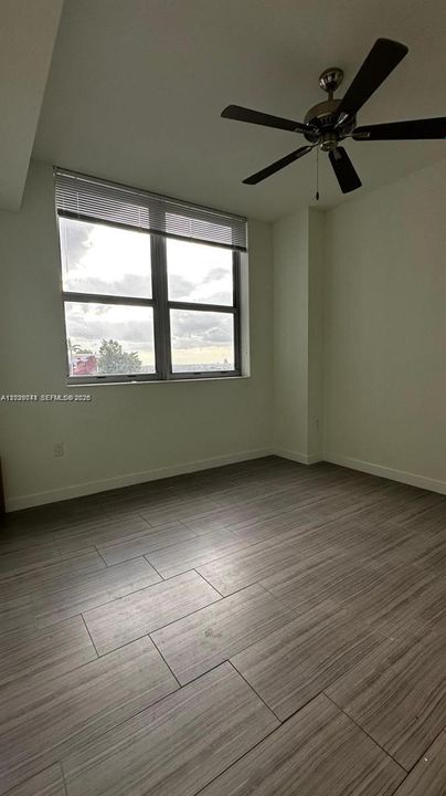 For Rent: $2,650 (1 beds, 1 baths, 672 Square Feet)