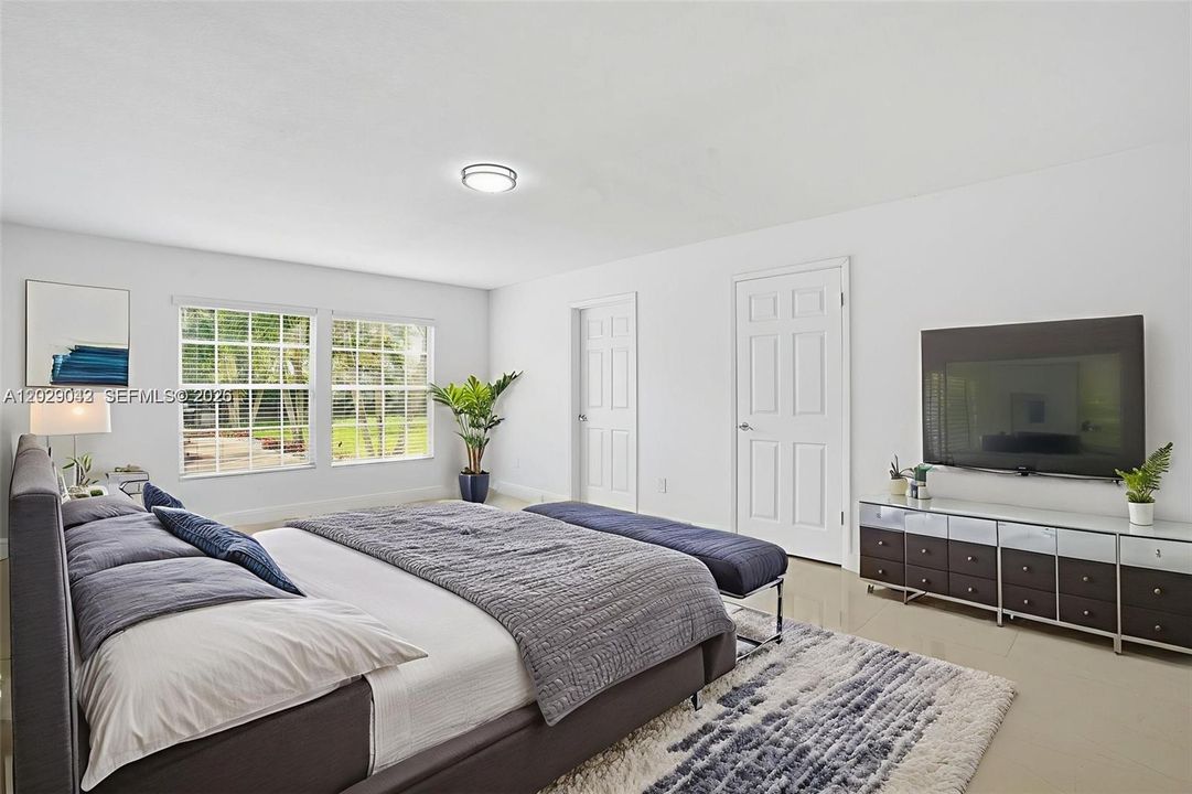 En Renta: $6,650 (4 camas, 2 baños, 1968 Pies cuadrados)