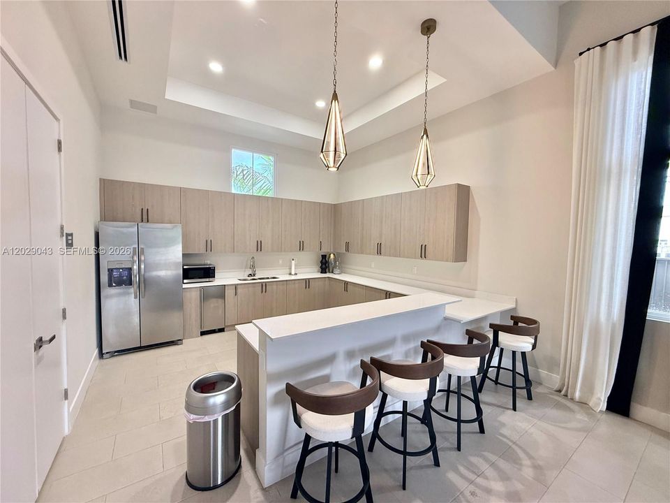 For Sale: $670,000 (4 beds, 3 baths, 2107 Square Feet)