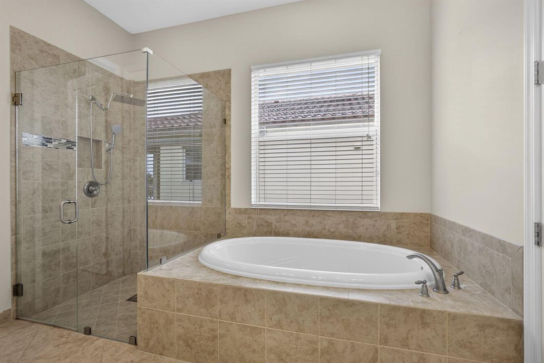 44-web-or-mls-BS1A1323