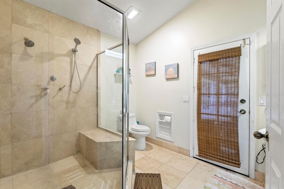 bathroom1