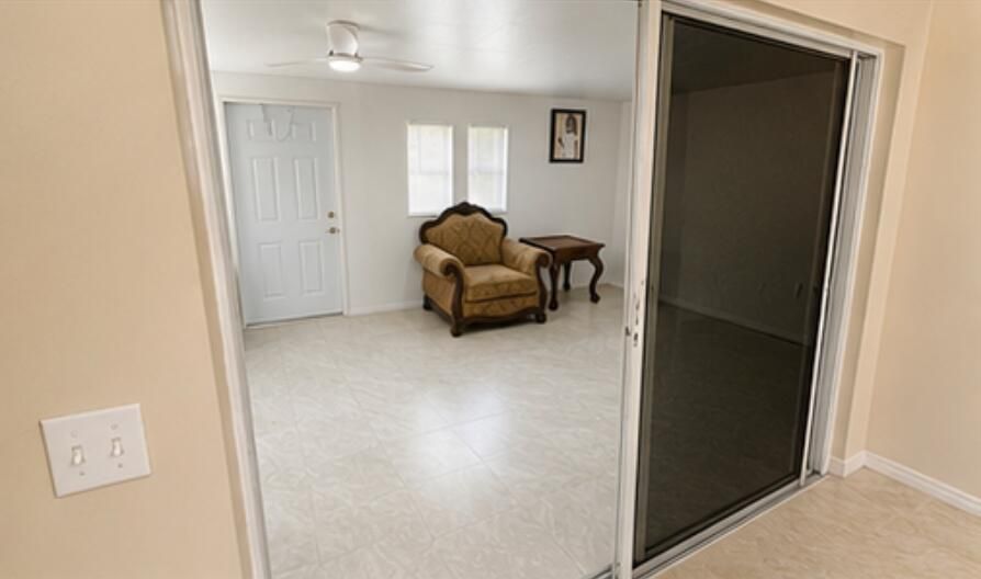 AI Cleanup for Rentals (18)