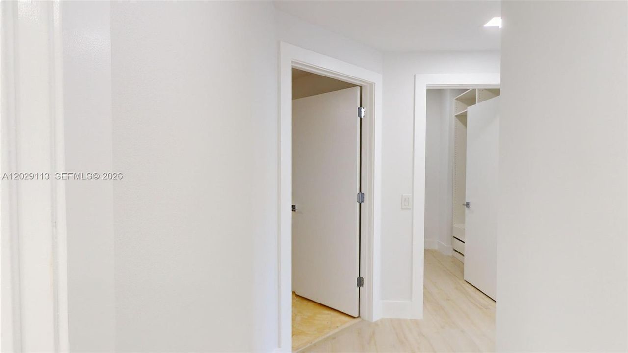 For Sale: $1,280,000 (4 beds, 4 baths, 3400 Square Feet)